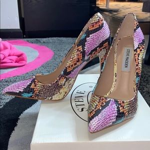 Steve Madden brand new Daisie Pumps 6.5